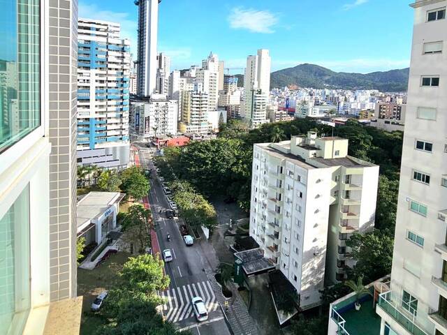 #253 - Apartamento para  em Balneário Camboriú - SC